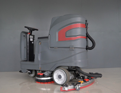 駕駛式洗地機(jī) 駕駛式洗地機(jī)