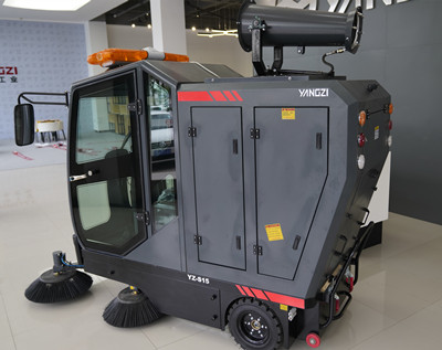 揚(yáng)子掃地機(jī) 揚(yáng)子掃地機(jī)