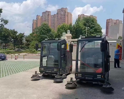 電動掃地車 電動掃地車