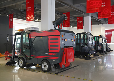 駕駛式掃地機(jī) 駕駛式掃地機(jī)