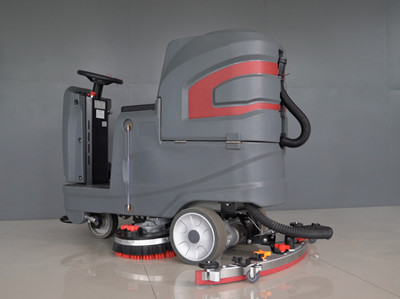 駕駛式洗地機 駕駛式洗地機